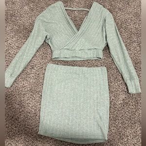 Green 2pc Set | Top & Skirt